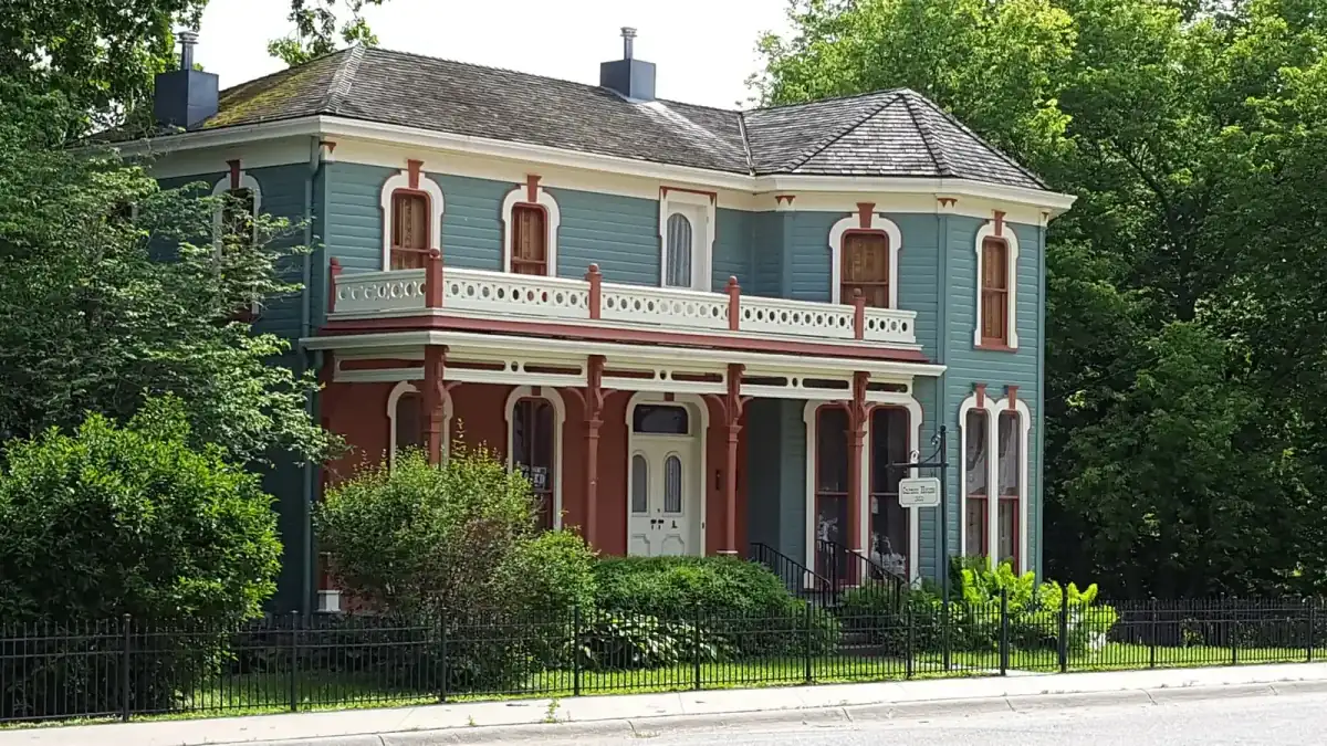 Victorian colonial house in a historic downtown neighbourhood