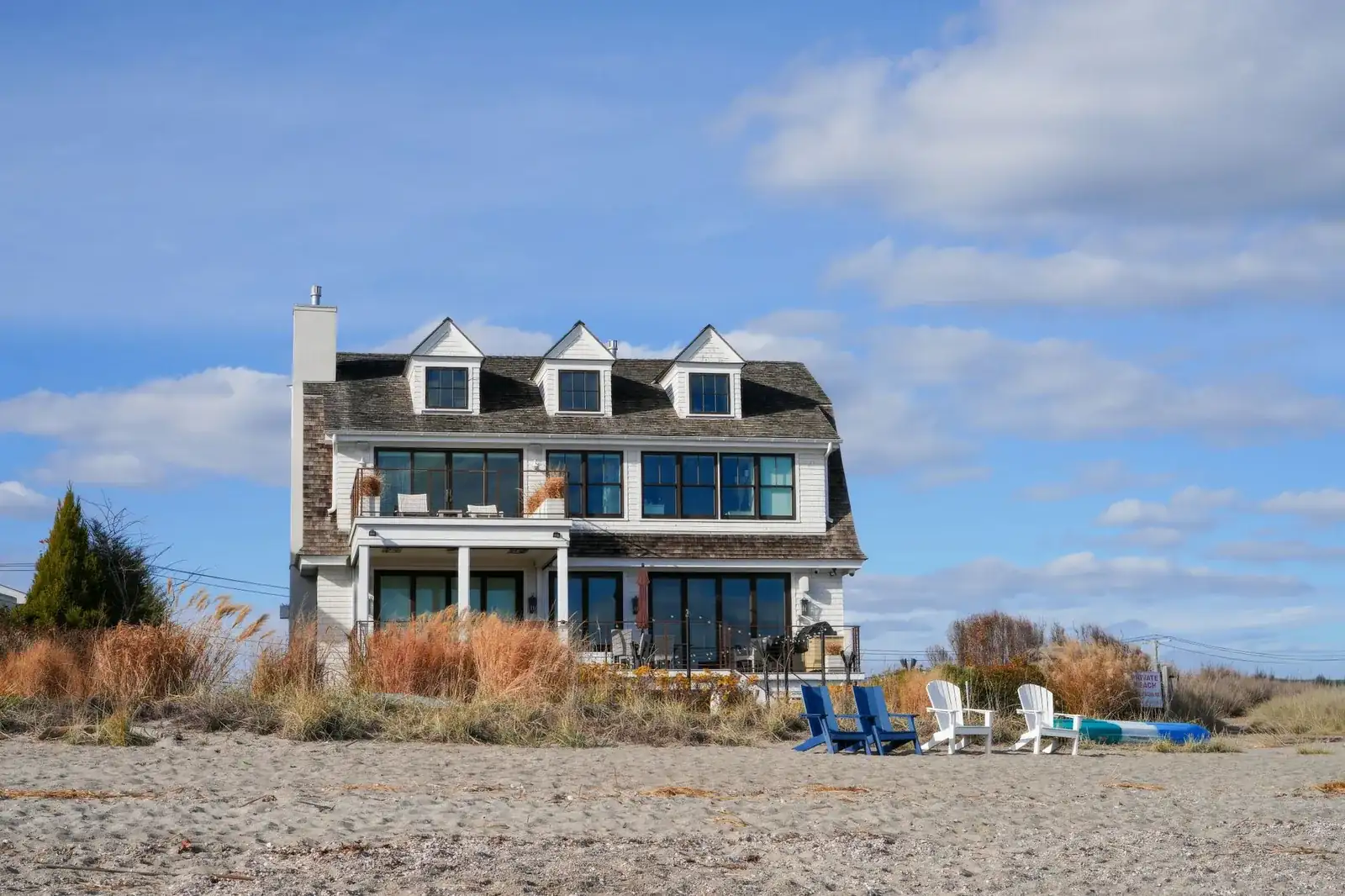 Cedar-shake beach cottage near the shore