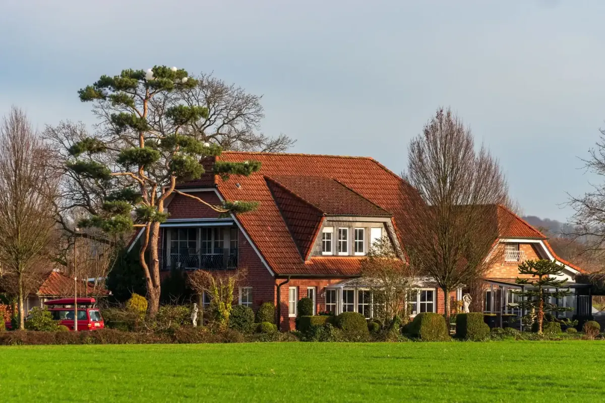Country house with a large yard